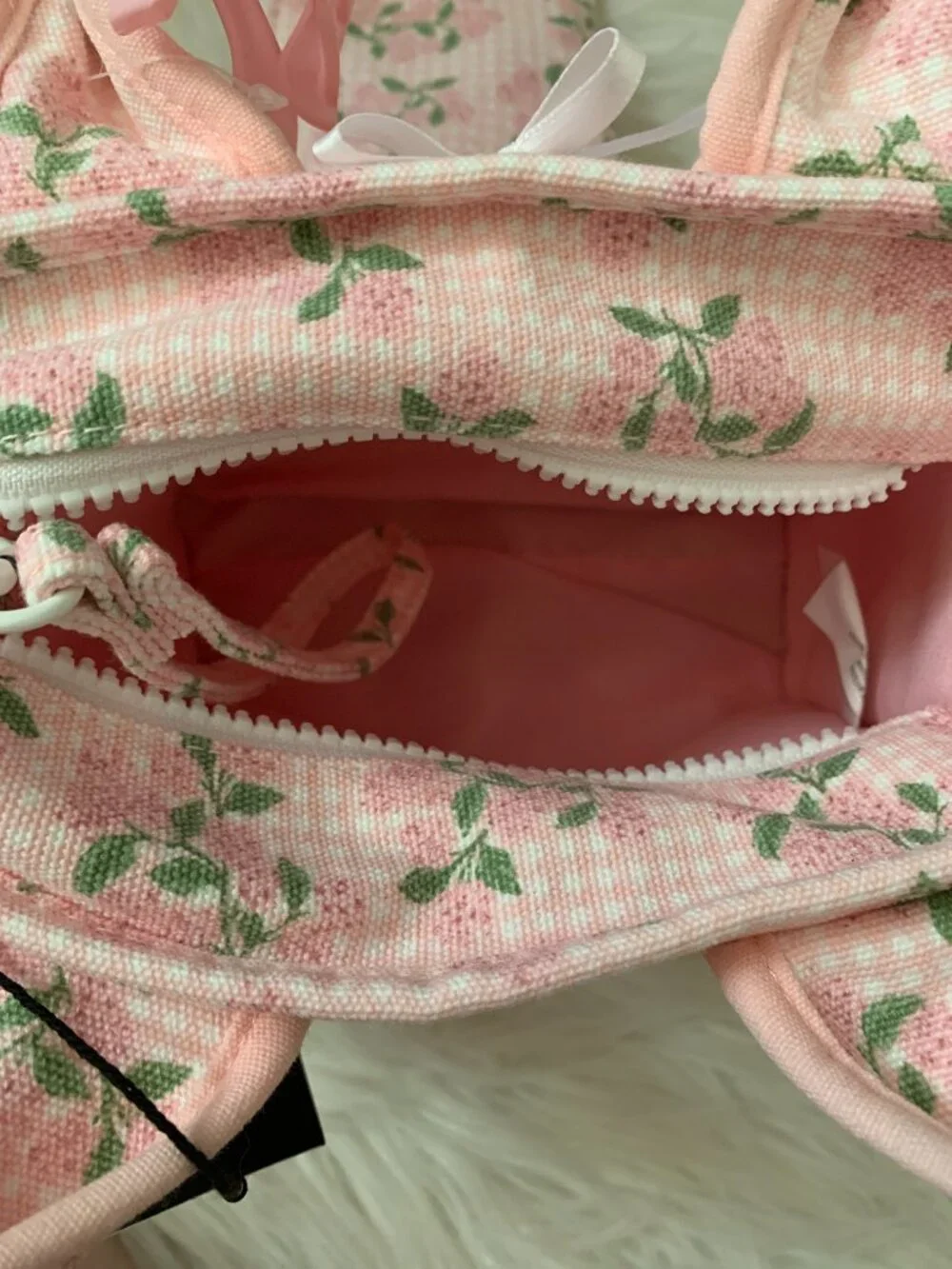 MADDEN GIRL Gingham Floral Mini Tote with Wristlet (+BONUS) - Picture 7 of 7